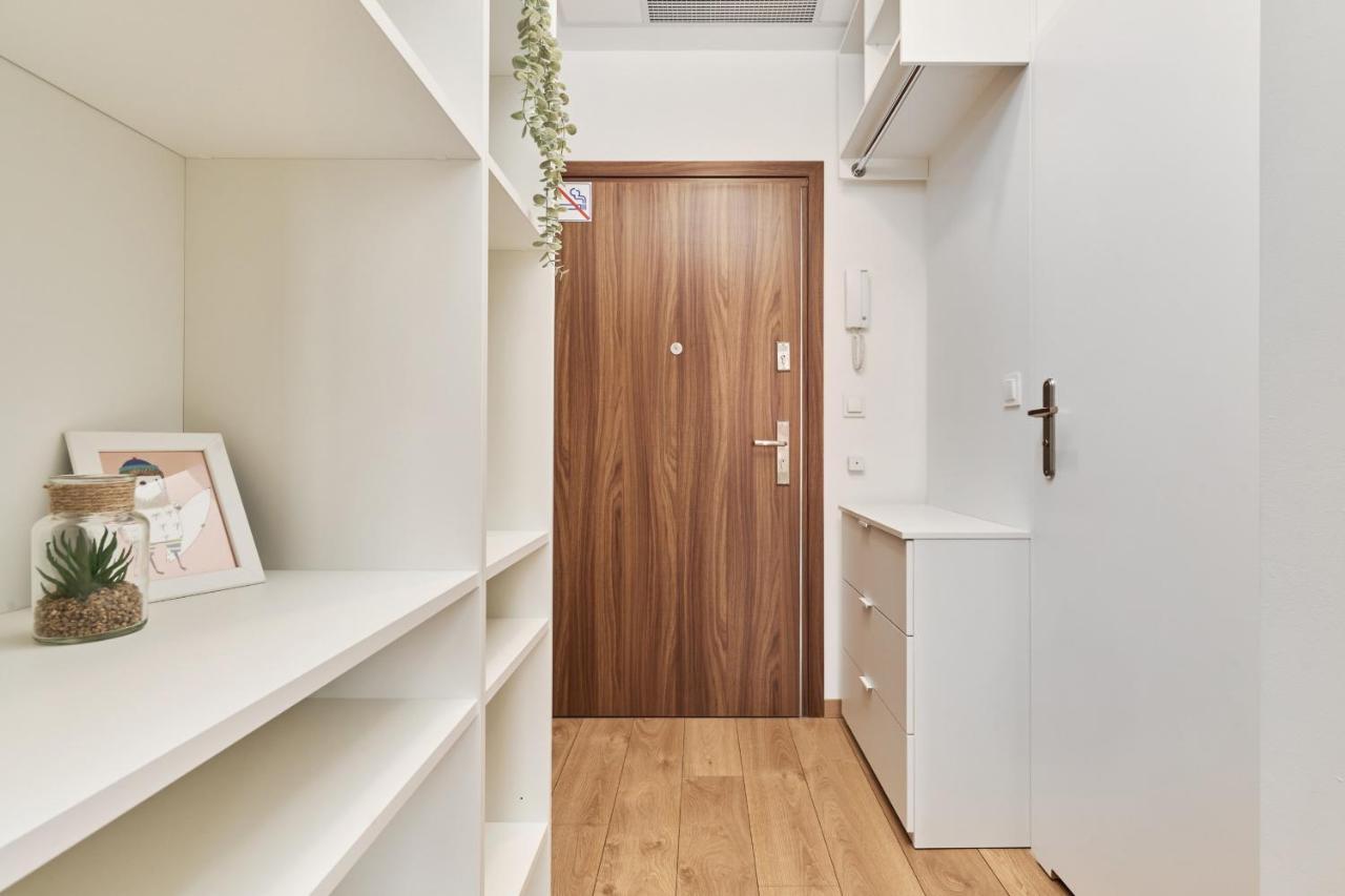 Apartment By The Oder River Wroclaw By Noclegi Renters Luaran gambar